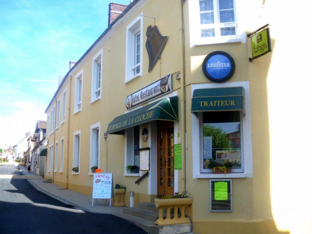 Logis Hotel Restaurant Auberge De La Cloche Le Theil-sur-Huisne Exterior foto